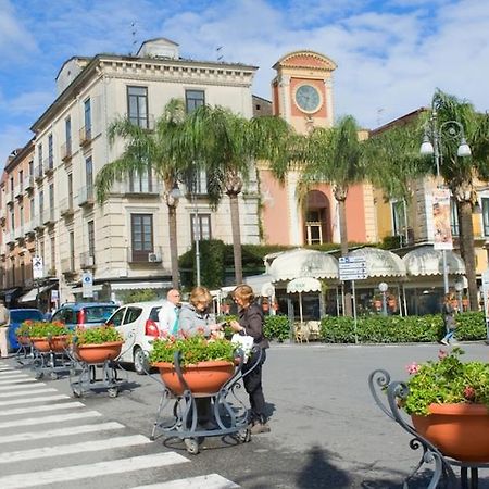 B&B Maison D'Art Sorrento Exterior photo