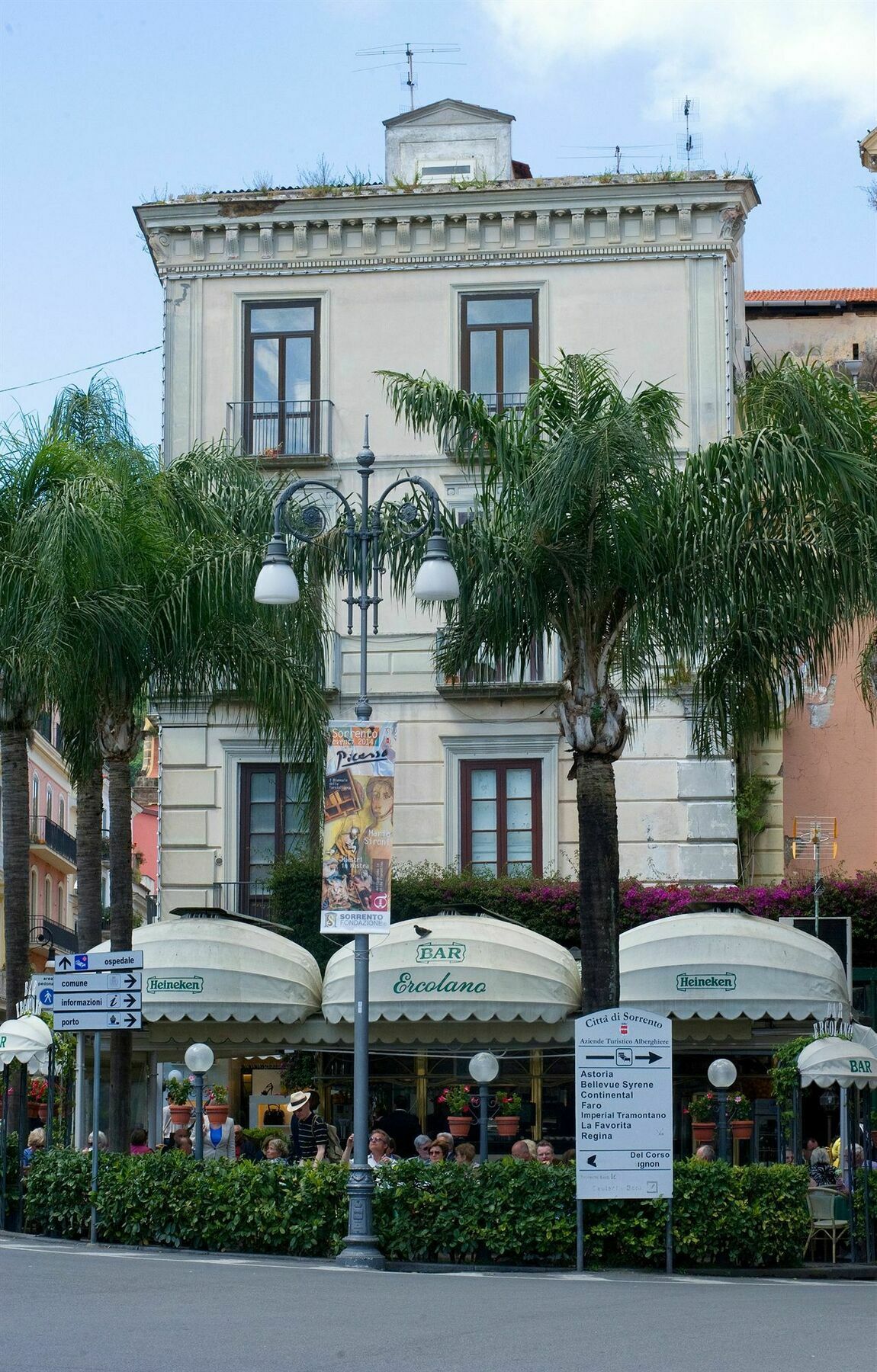 B&B Maison D'Art Sorrento Exterior photo